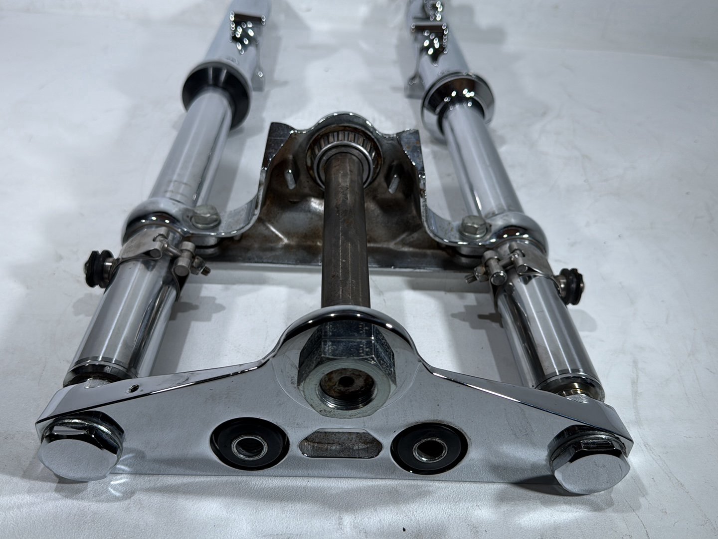 2000 Harley Dyna FXDWG Wide Glide OEM Front Triple Tree Set & LH RH Fork Legs Sliders