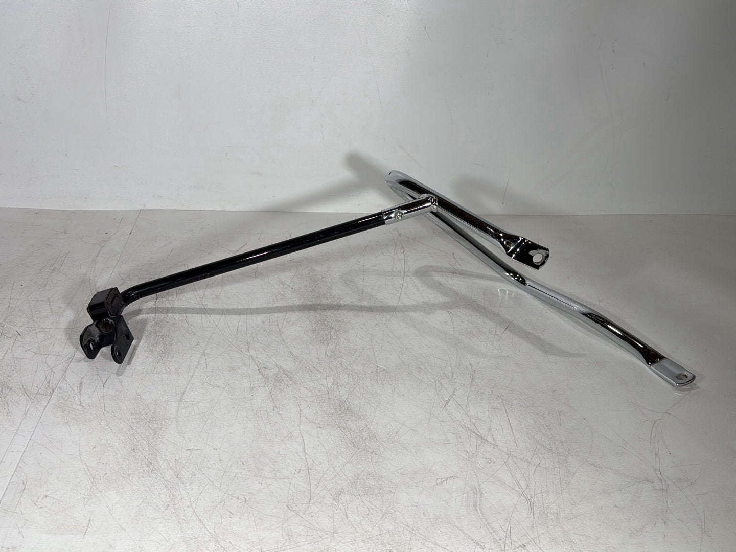 2008 - 2016 Harley-Davidson Touring Electra Glide Ultra Rear Left Right Saddlebag Guard Rails Bar