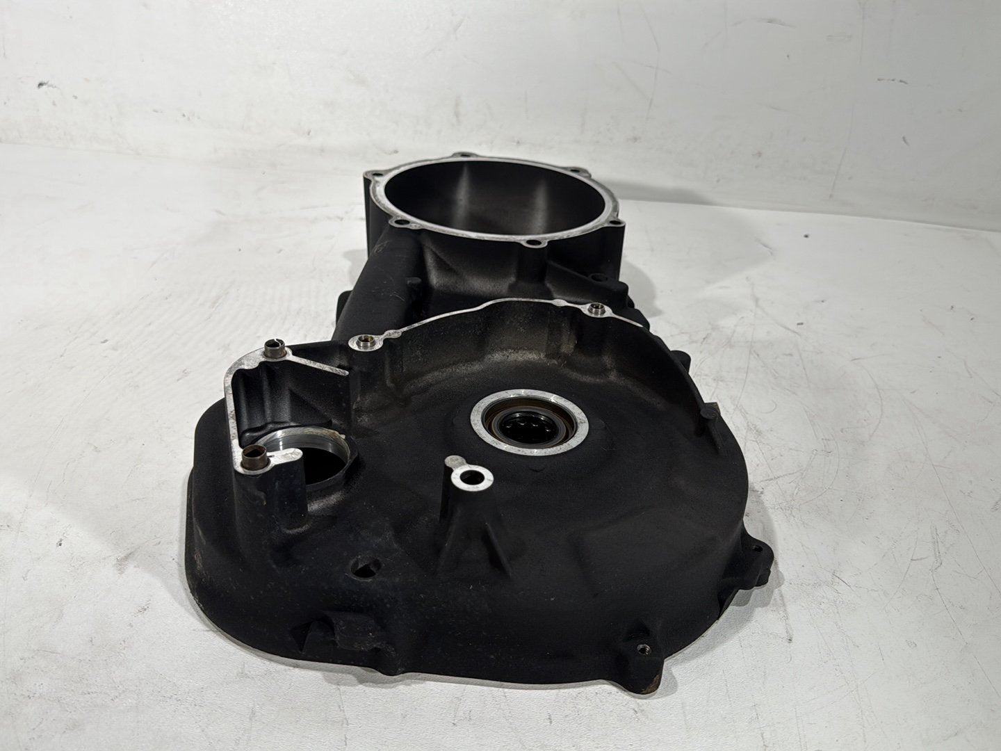 2010 Harley Street Glide Touring FLHX OEM Inner Primary Clutch Cover