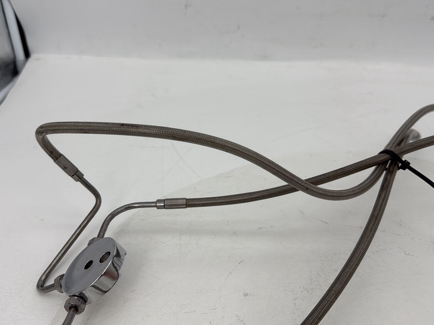 1999 - 2006 Harley-Davidson Touring CVO Screamin Eagle Road King Front Brake Hose Line Pipe 46231-02B