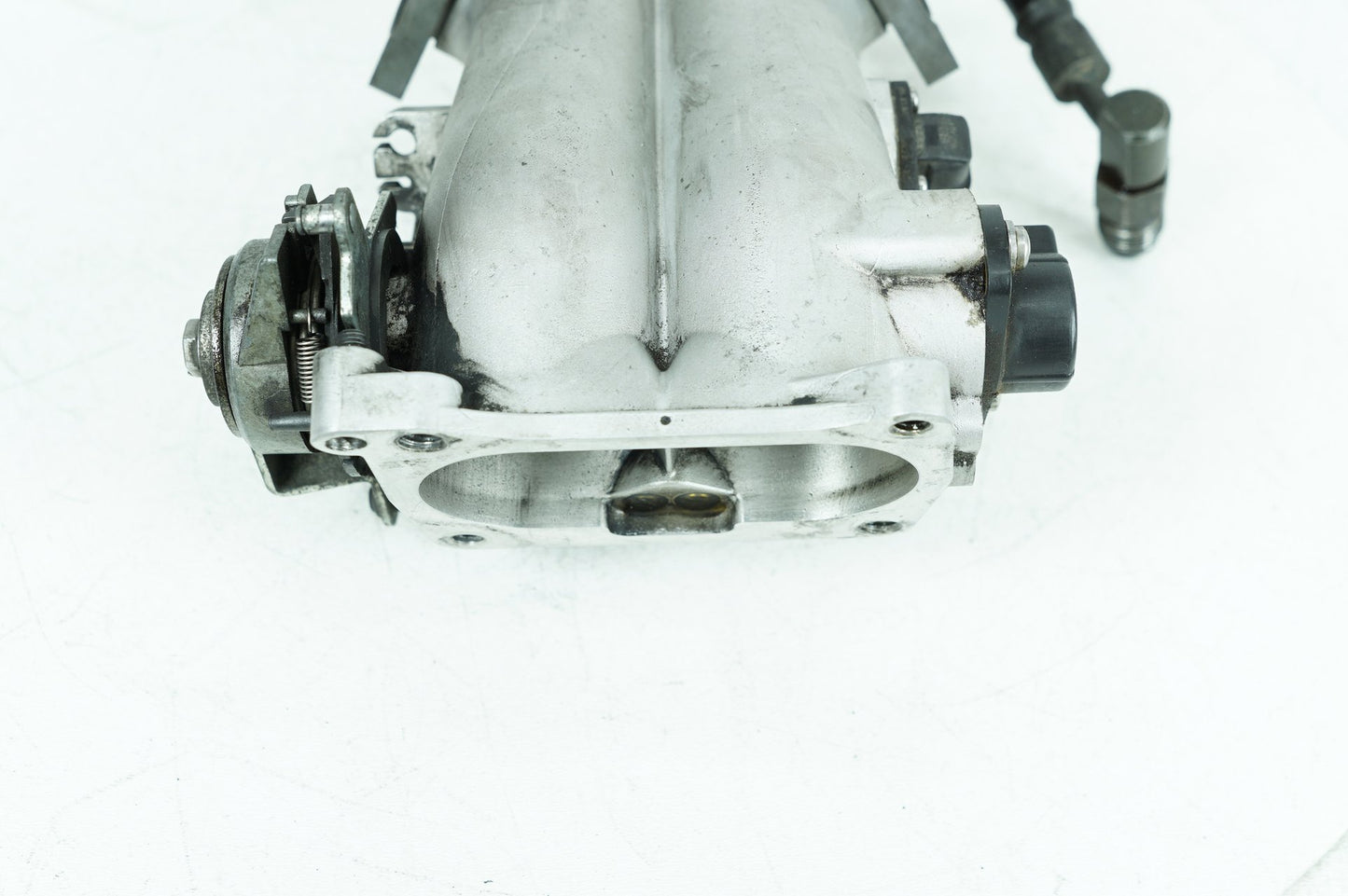 1984 - 1998 Harley-Davidson Touring Electra Glide Ultra Engine Intake Manifold Throttle Body   27202-95A