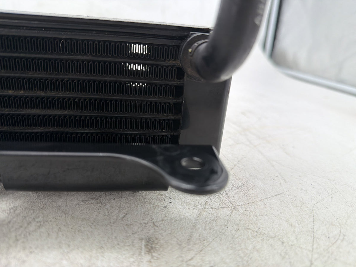 2010 Harley Road King Touring Police OEM Oil Cooling Cooler Core Radiator