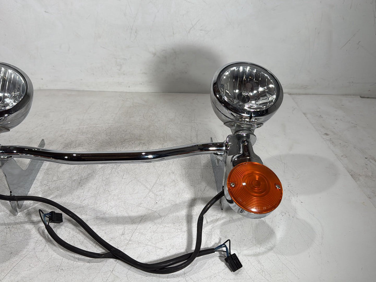 2007 Harley Electra Glide Touring OEM Front Turn Signal Indicators Aux Light Bar