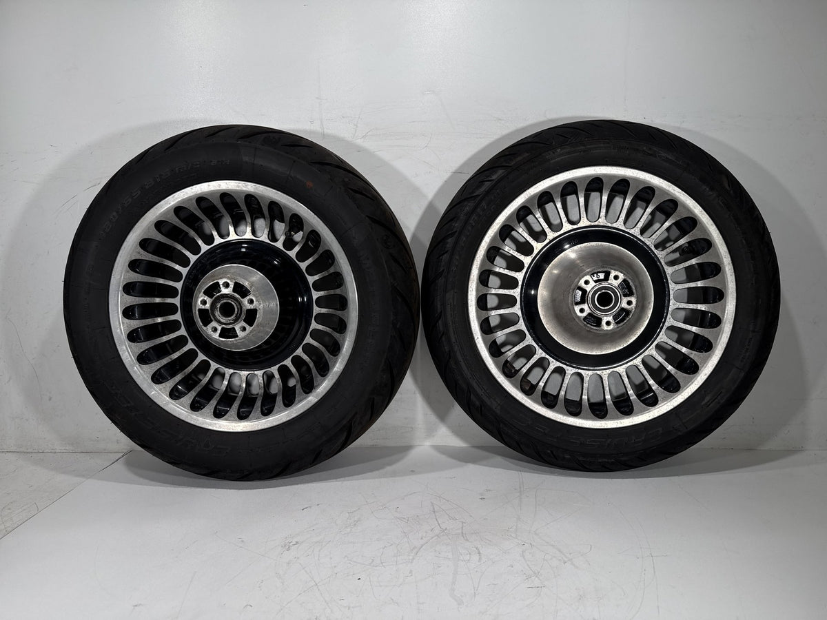 2011 Harley Road King Touring FLHR OEM Front & Rear Wheel Rim Tire 16" 17"