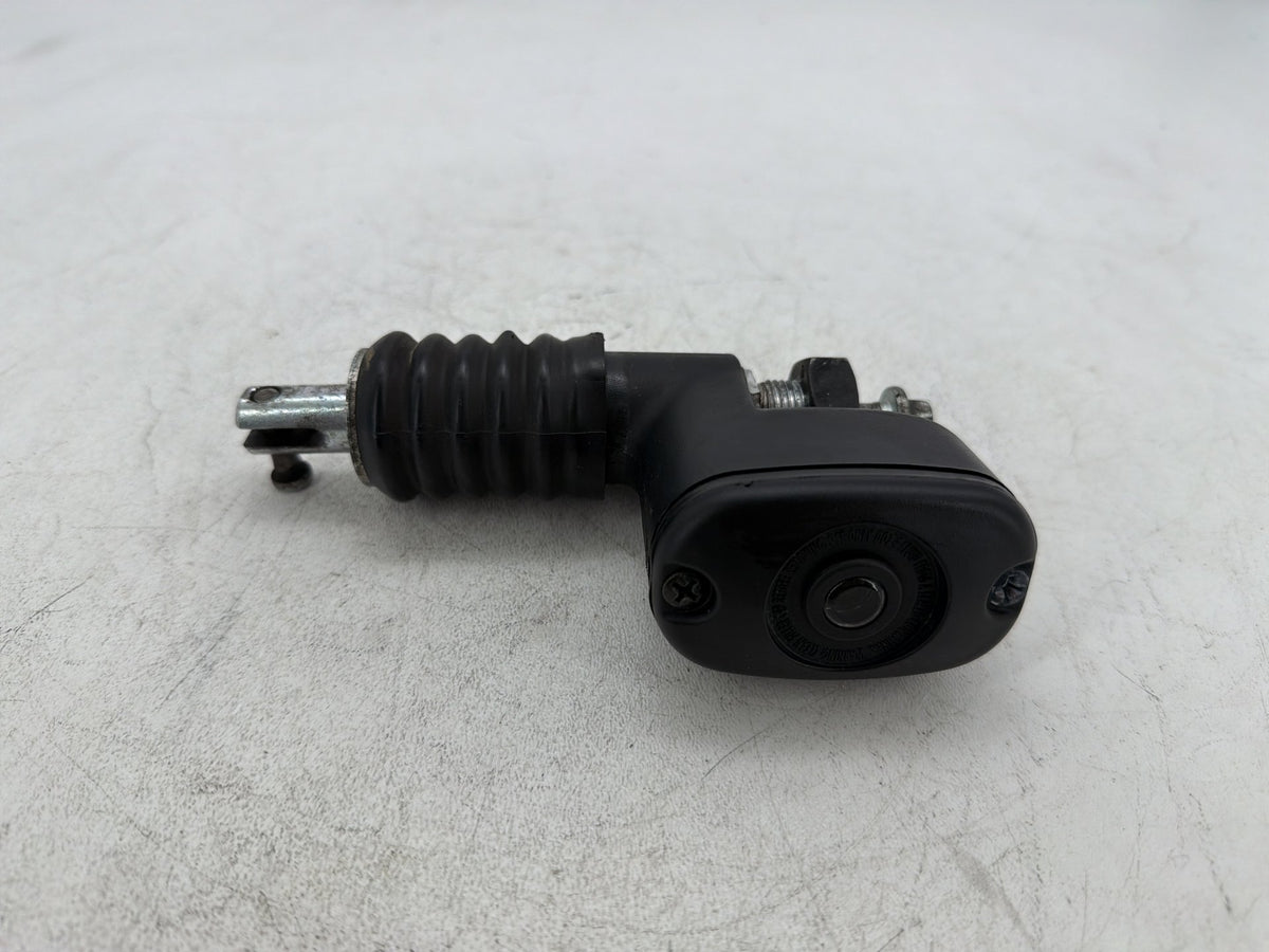 2006 Harley Street Glide Touring FLHX OEM Rear Brake Master Cylinder Reservoir