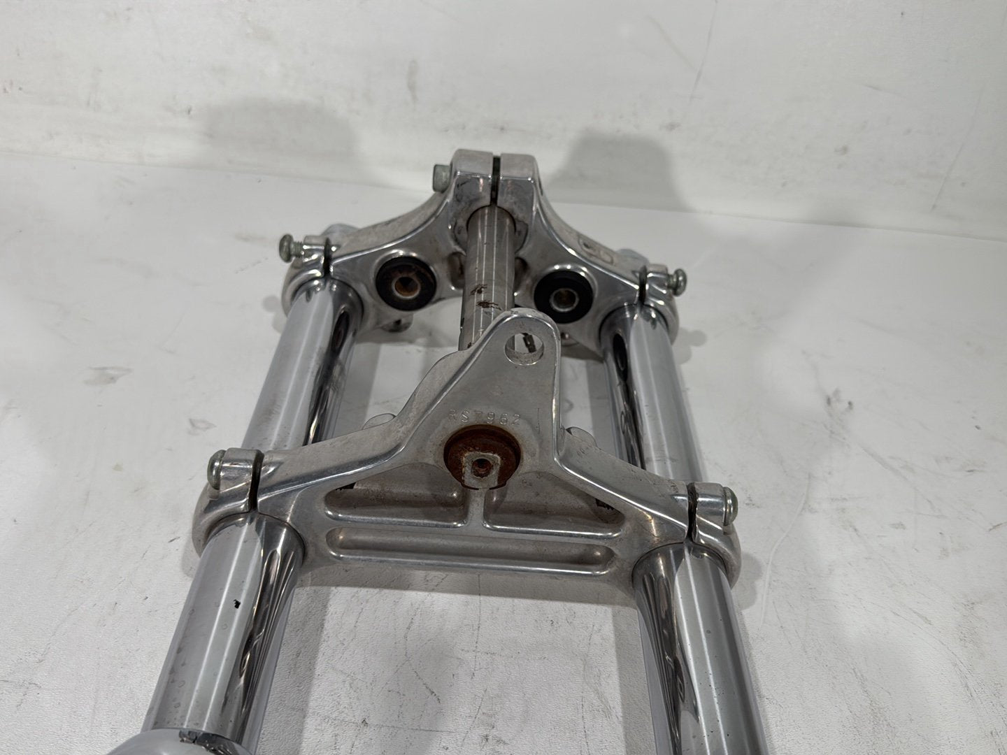 2001 Harley Sportster 883 Hugger XLH883 OEM Front Triple Tree Set & LH RH Fork Legs Sliders