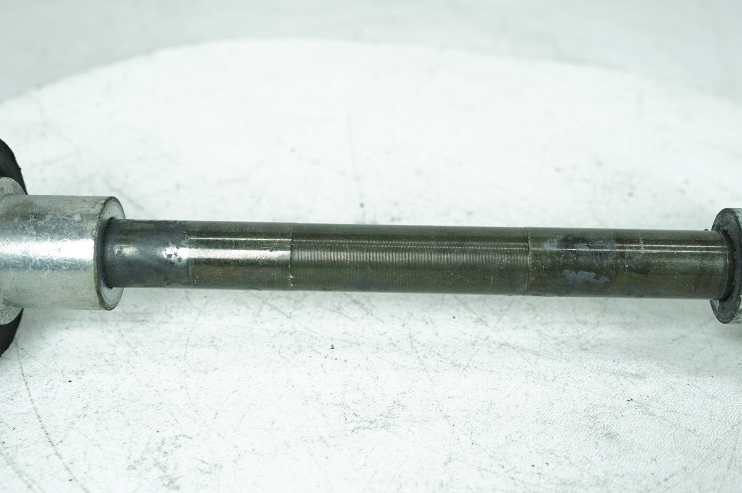 1999 - 2006 Harley-Davidson Touring Street Glide Rear Fork Swingarm Pivot Bolt Shaft 47505-02
