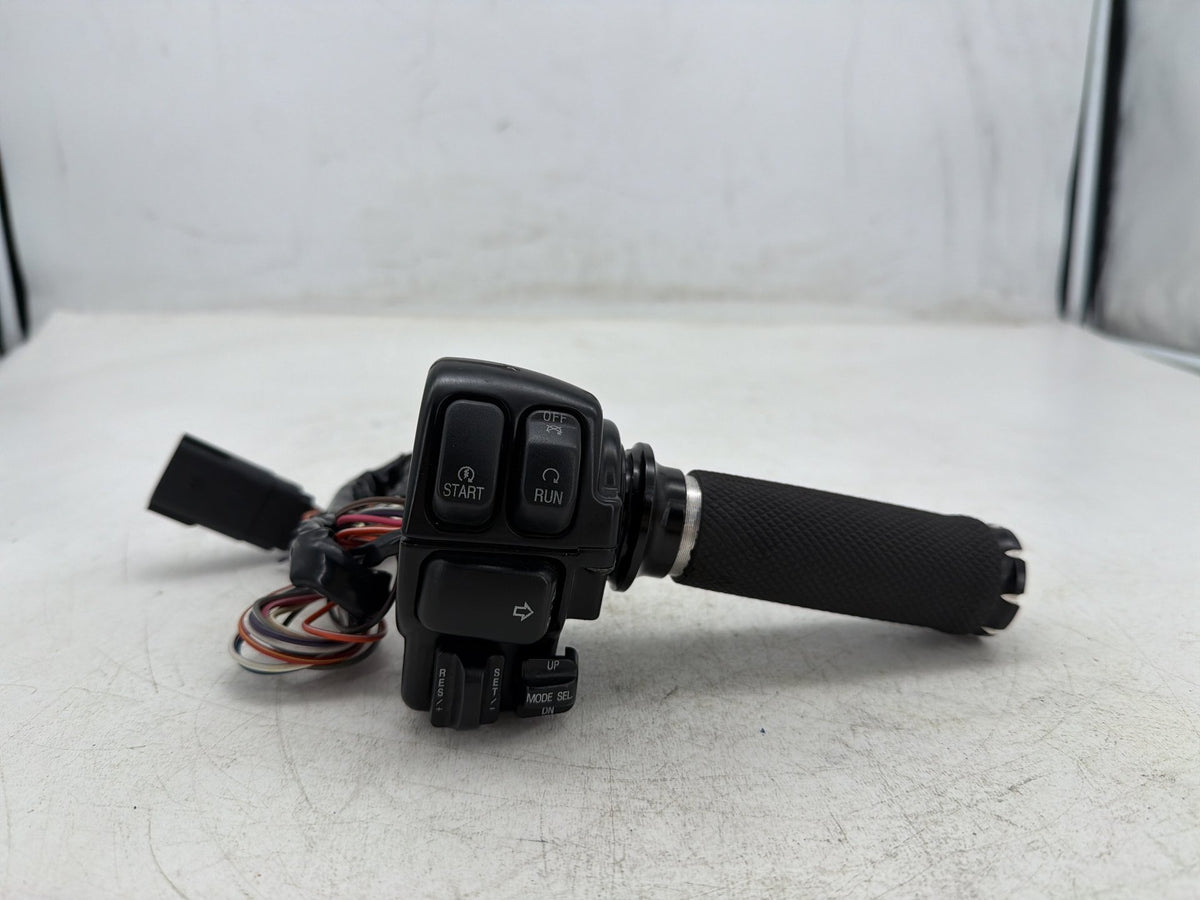 2009 Harley Street Glide Touring OEM Right Engine Start Kill Switches Controls