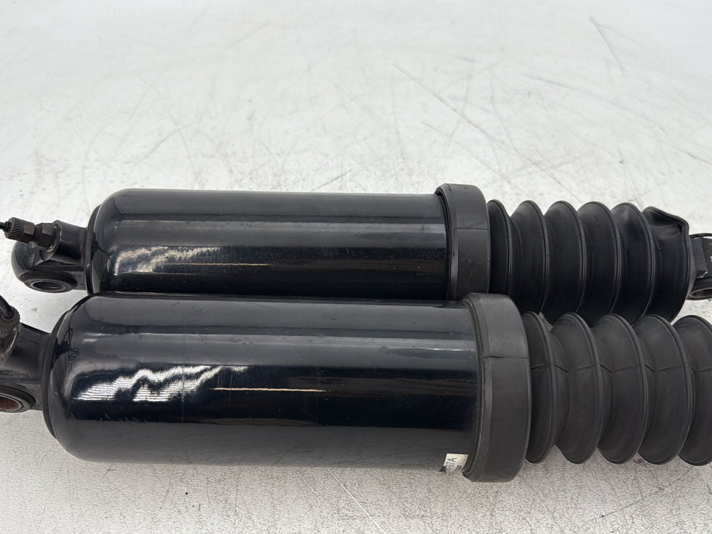 1995 Harley Road King Touring OEM Rear Left Right Shock Absorbers 13"