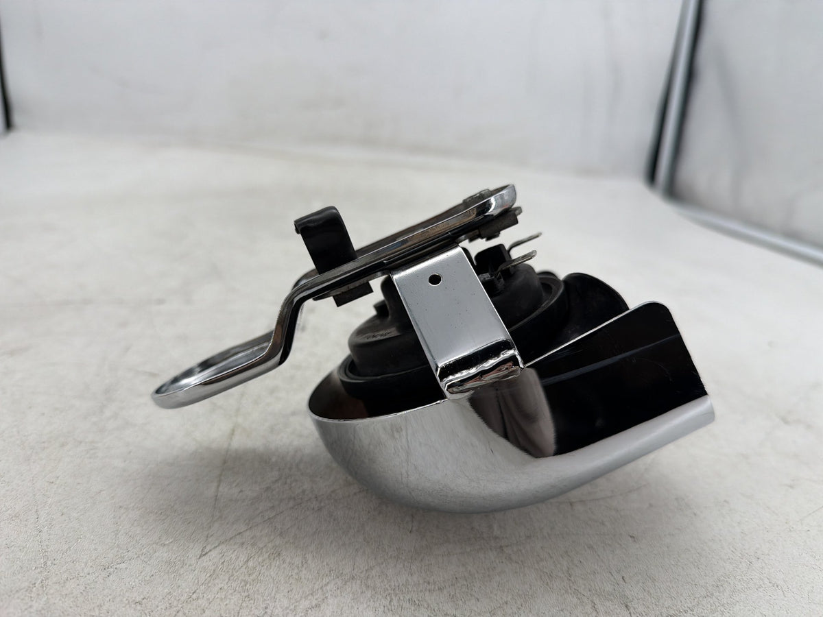 2001 Harley Fat Boy Softail FLSTFI OEM Horn Signal Klaxon Chrome Cover