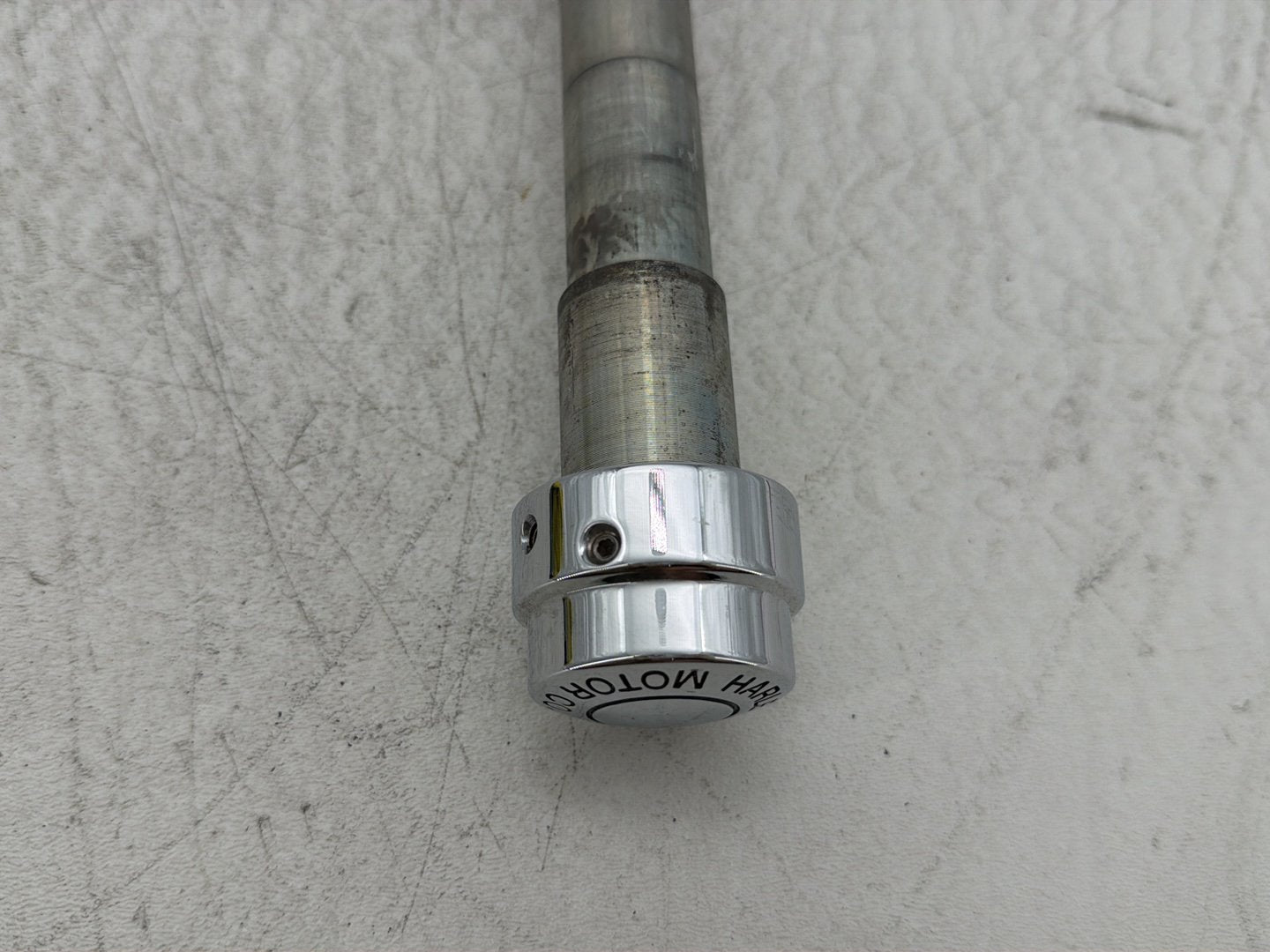 2011 Harley Heritage Softail Classic FLSTC OEM Front Wheel Axle Bolt Shaft