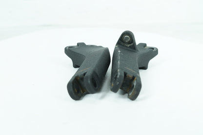 2007 - 2017 Harley-Davidson Dyna Switchback Left Right Foot Rest Peg Support Bracket 49224-06A