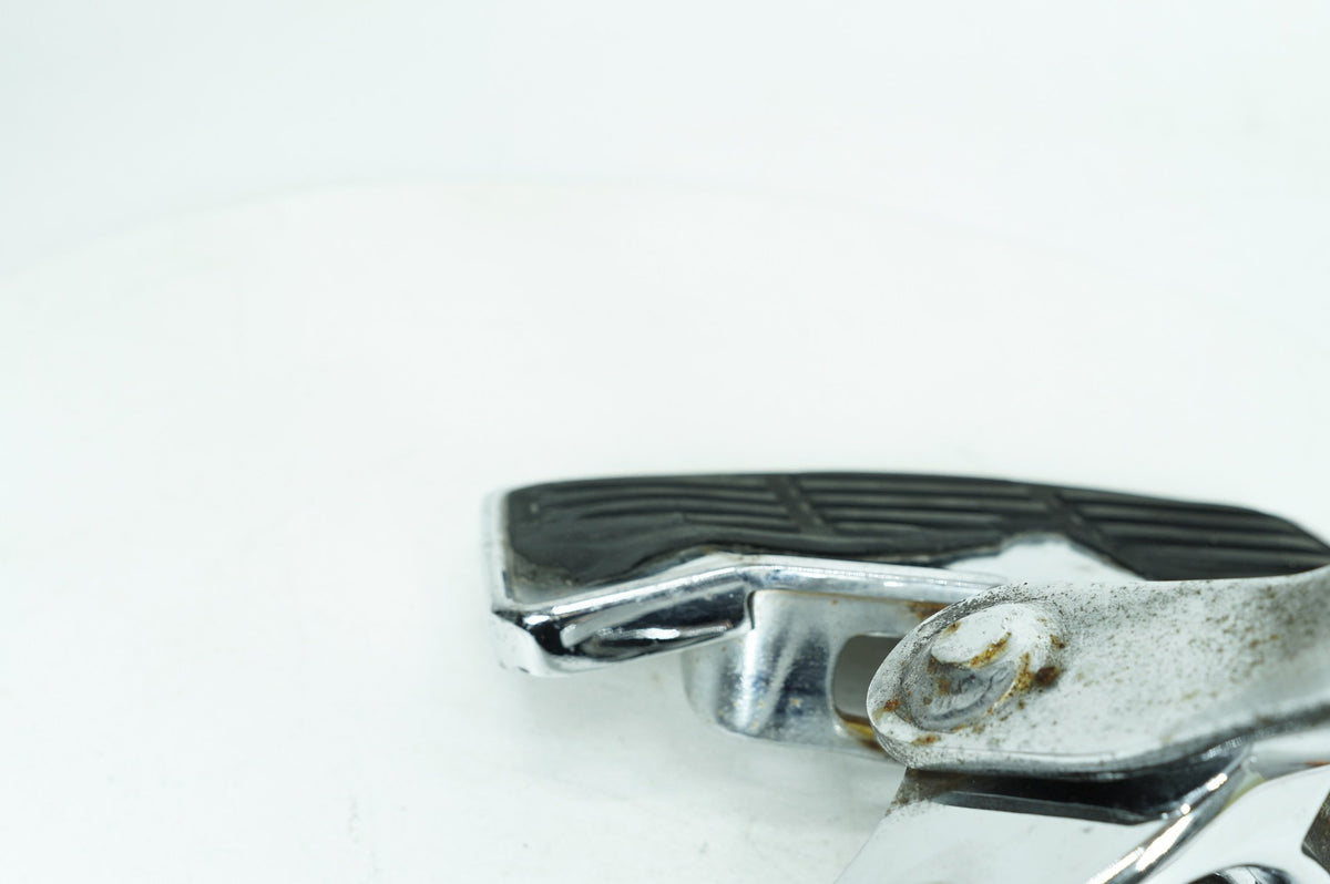 2005 Harley Dyna FXDLI Low Rider OEM Left Driver Foot Controls Peg Rest