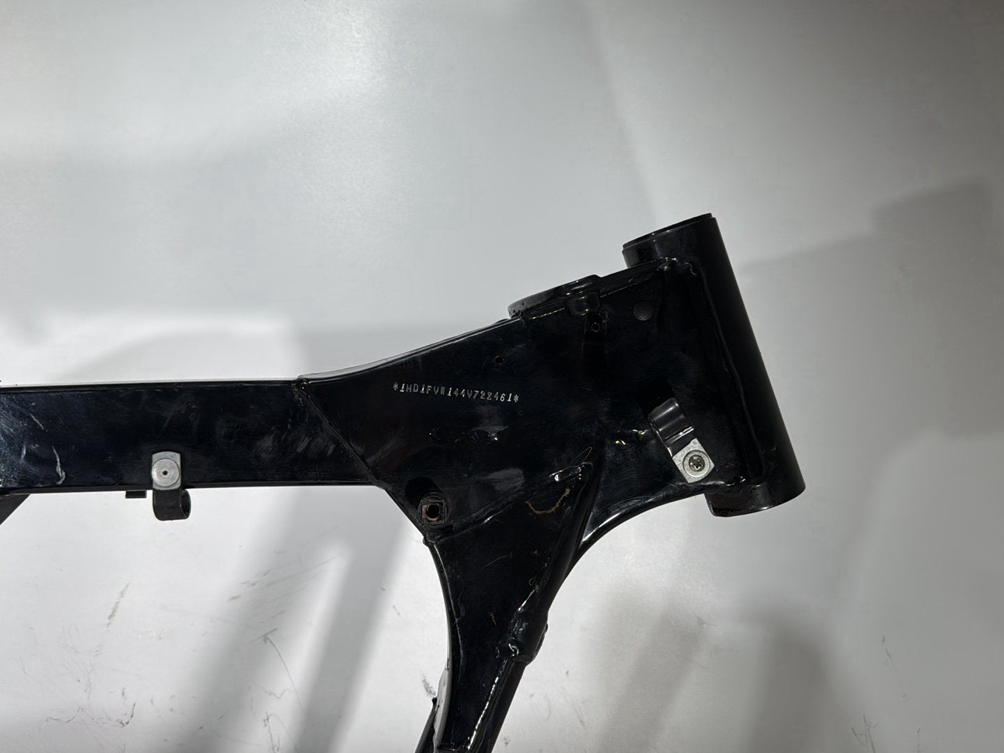 2004 Harley Road King Touring Custom FLHRSI OEM Body Main Frame Chassis CLN CLR