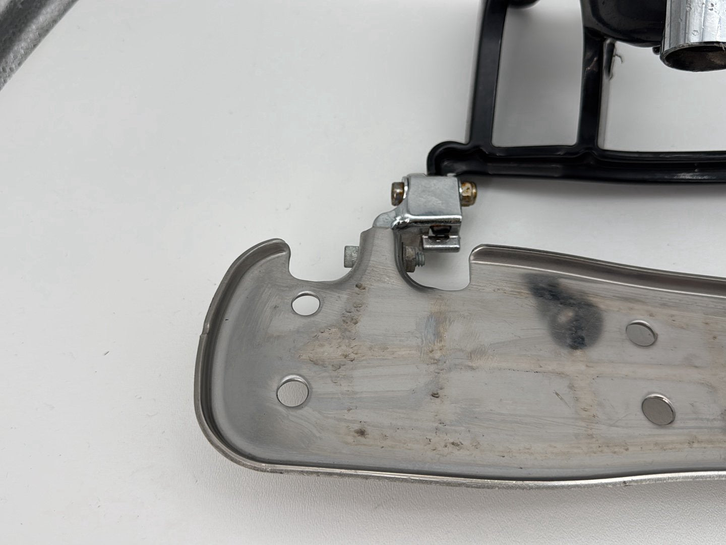 2008 Harley Softail Deluxe FLSTN OEM Left Right Driver Floorboard Foot Rest
