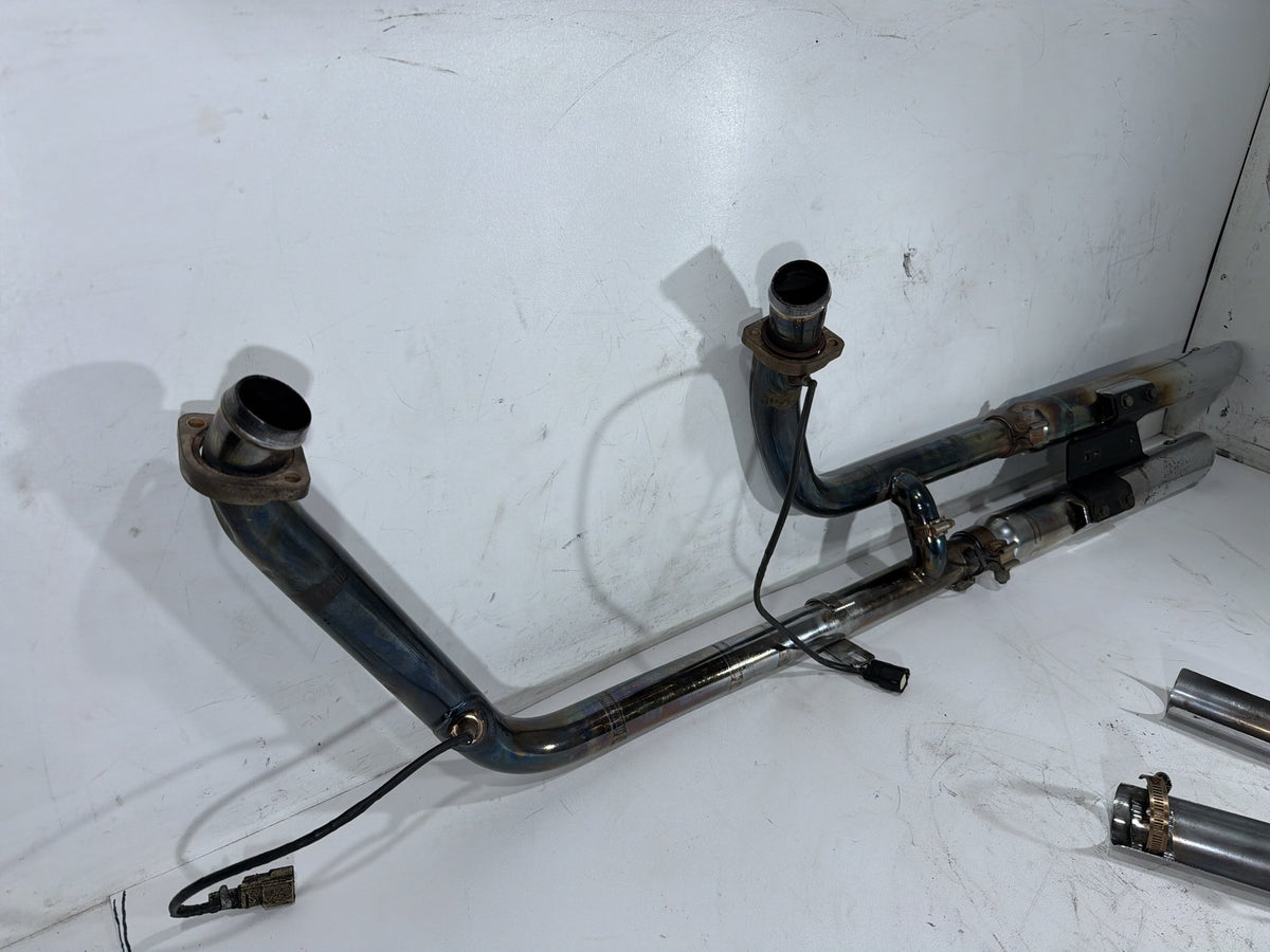2014 Harley Softail Slim FLS OEM Exhaust Header Pipes Muffler