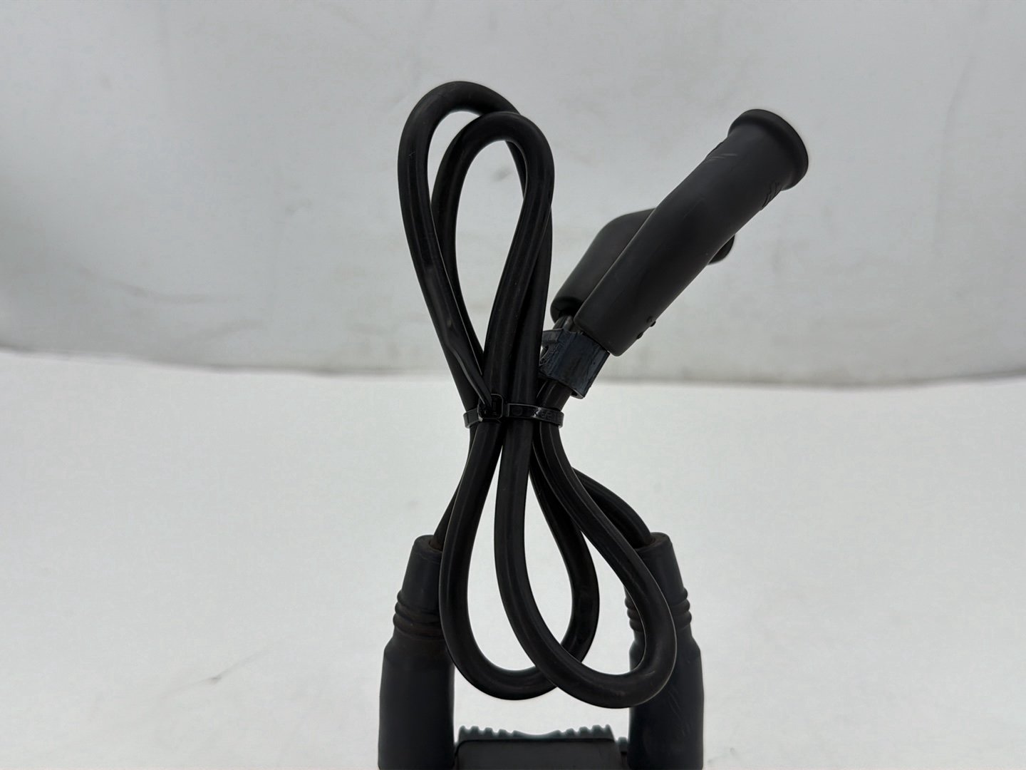 2005 Harley Electra Glide Touring Ultra OEM Ignition Coil Spark Plugs Cable