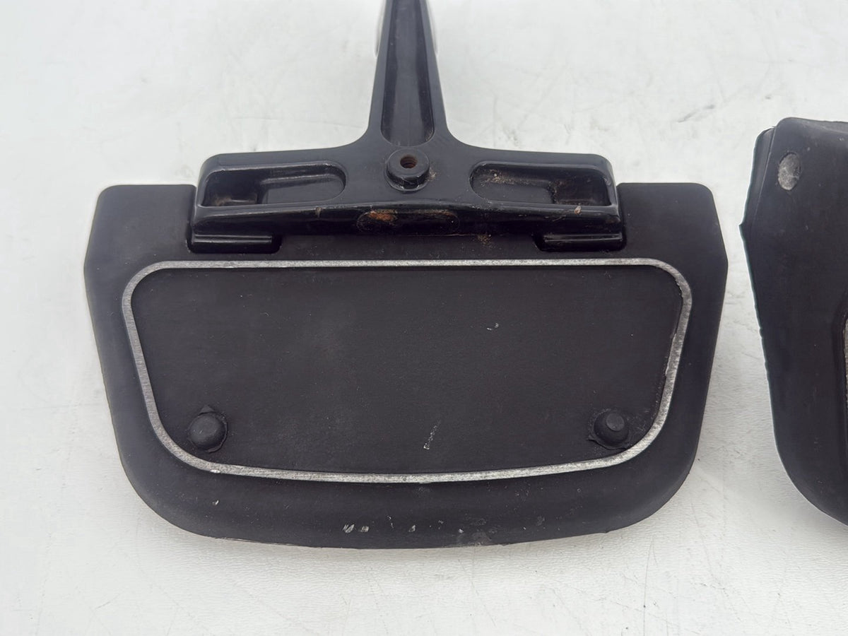 2005 Harley Touring Road King Classic Left Right Passenger Floorboard Foot Rest