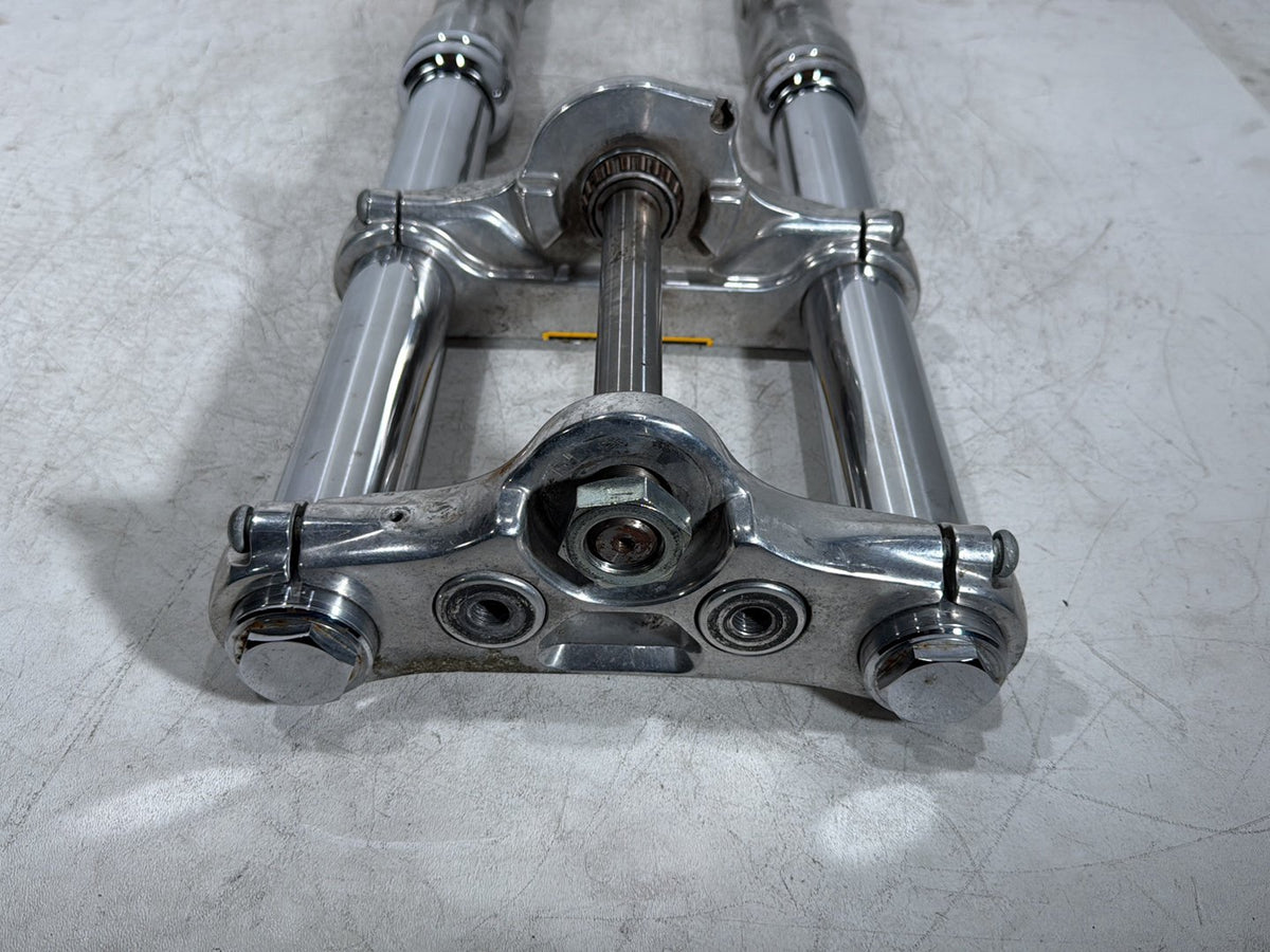 2007 Harley Dyna Street Bob FXDB OEM Front Triple Tree Set & LH RH Fork Legs Sliders