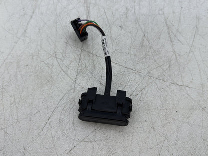 12 Harley Street Glide Touring FLHX OEM Dash Indicator Lamp Wire Plug 68789-96A