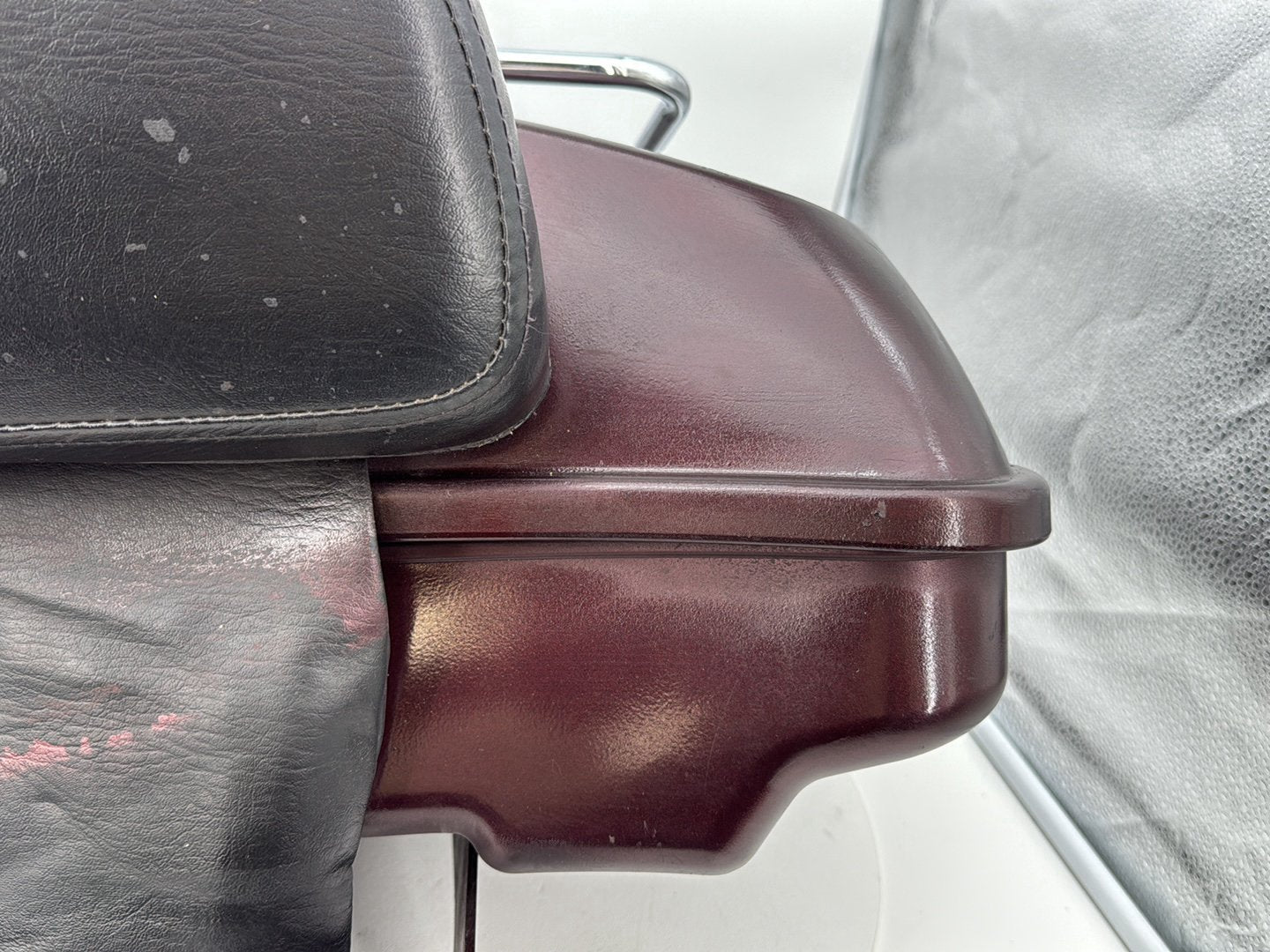 Harley-Davidson Misc  Pass Backrest Tour Pak Luggage NOKey 79147-08