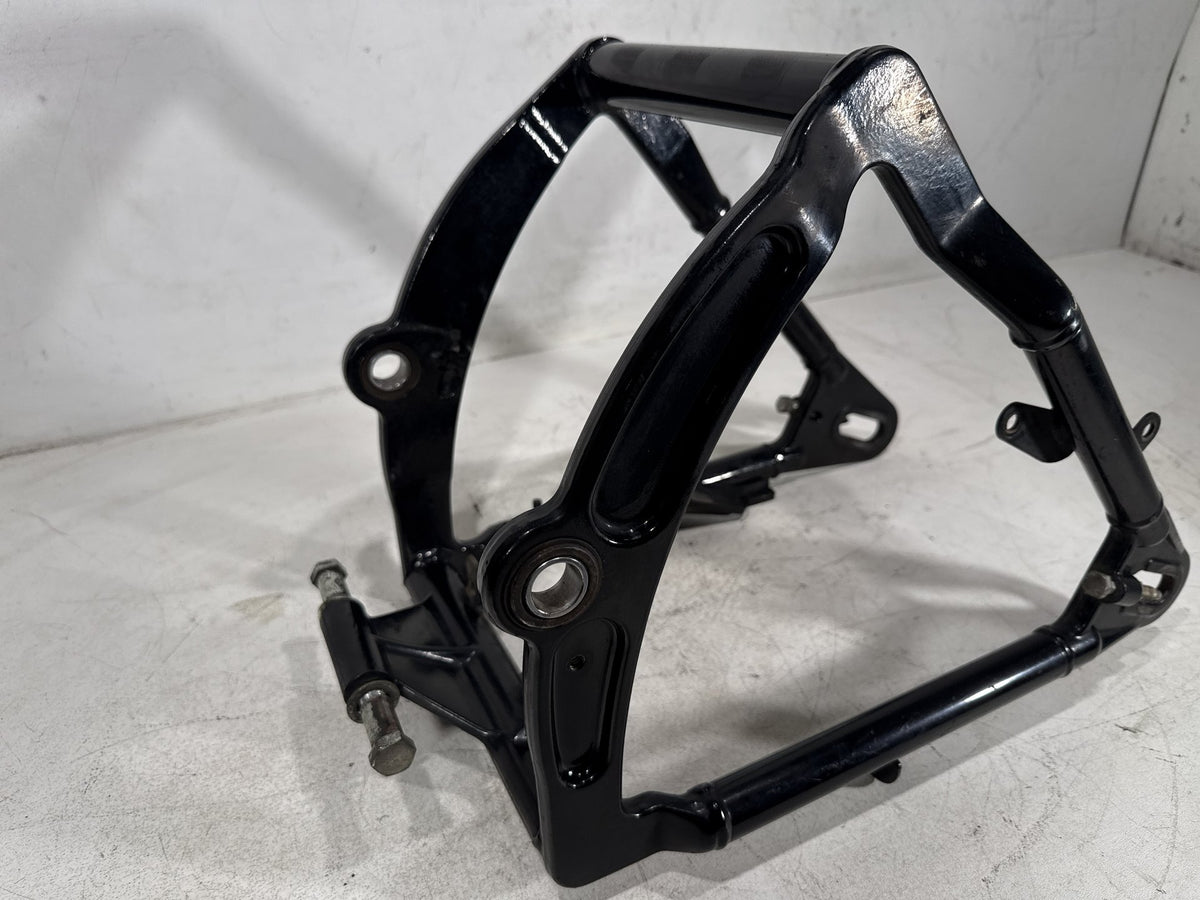 2001 Harley Heritage Softail Classic FLSTC OEM Rear Fork Swingarm Swing Arm