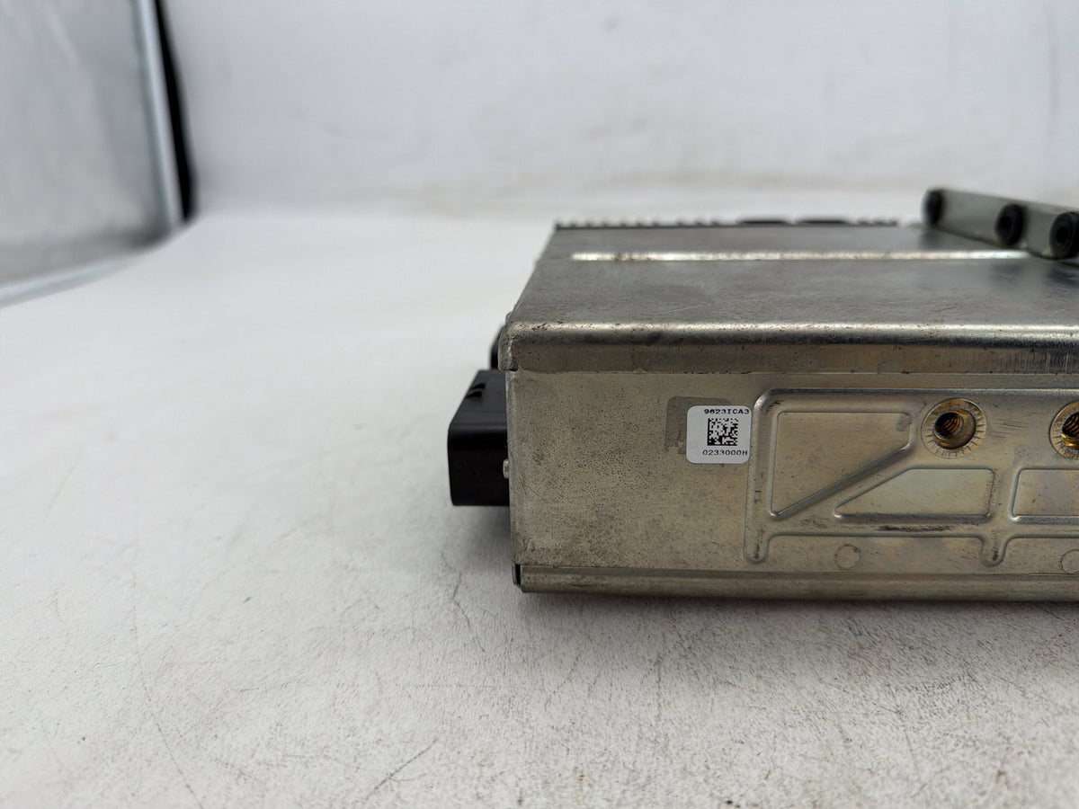 11 Harley Street Glide Touring FLHX-103 OEM Harman Kardon AM FM CD Radio Player
