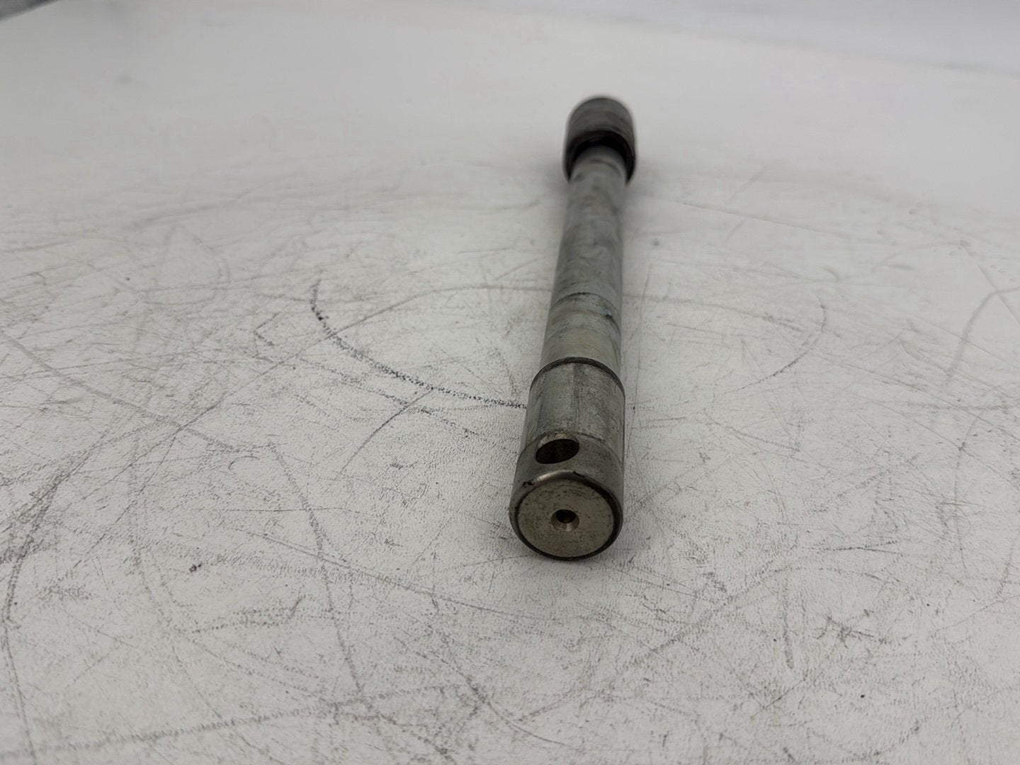 2004 Harley Touring FLHT Electra Glide OEM Front Wheel Axle Bolt Shaft