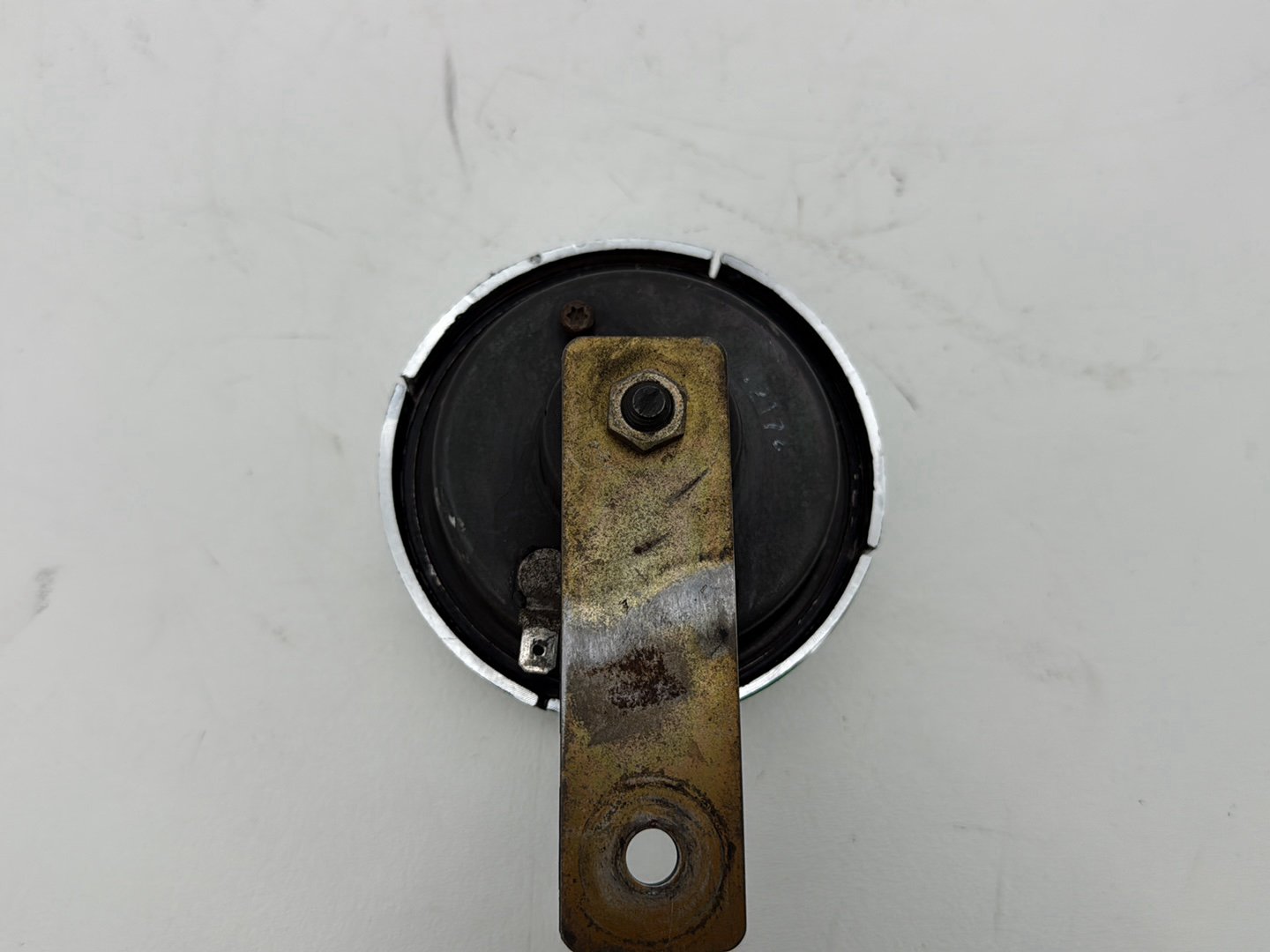 1993 Harley Sportster XLH883H Hugger 883 OEM Horn Signal Klaxon Chrome Cover