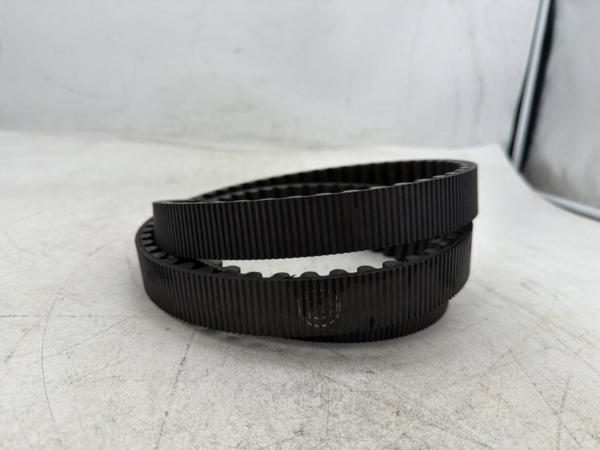 2004 Harley Heritage Softail Classic OEM Rear Drive Belt 40307-00B 135T 1-1/8"
