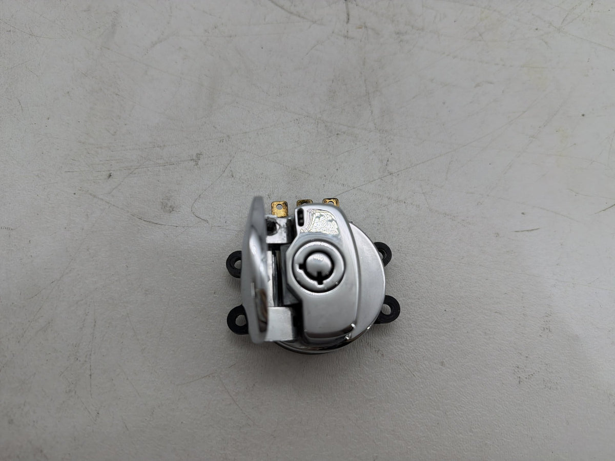 06 Harley Softail Deuce FXSTDI OEM Ignition Switch Cylinder Barrel Lockset NOKey