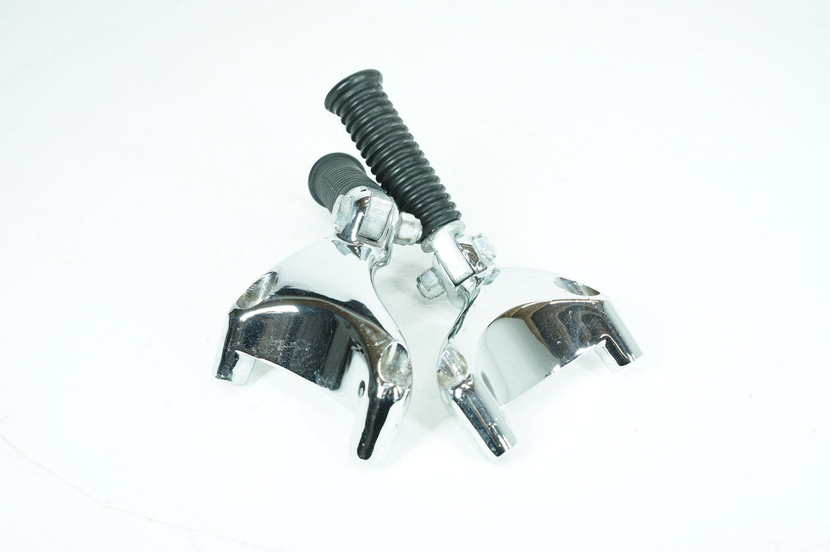 2007 Harley-Davidson Sportster XL883 Foot Pegs Left & Right 49314-04