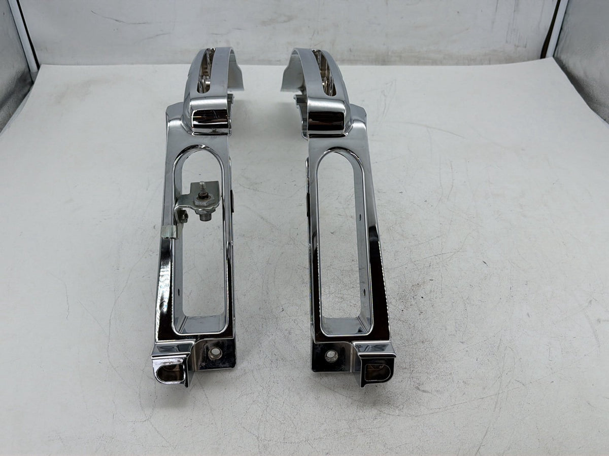 2014 Harley Street Glide Touring FLHXS OEM Left Right Saddlebag Fender Struts Brackets