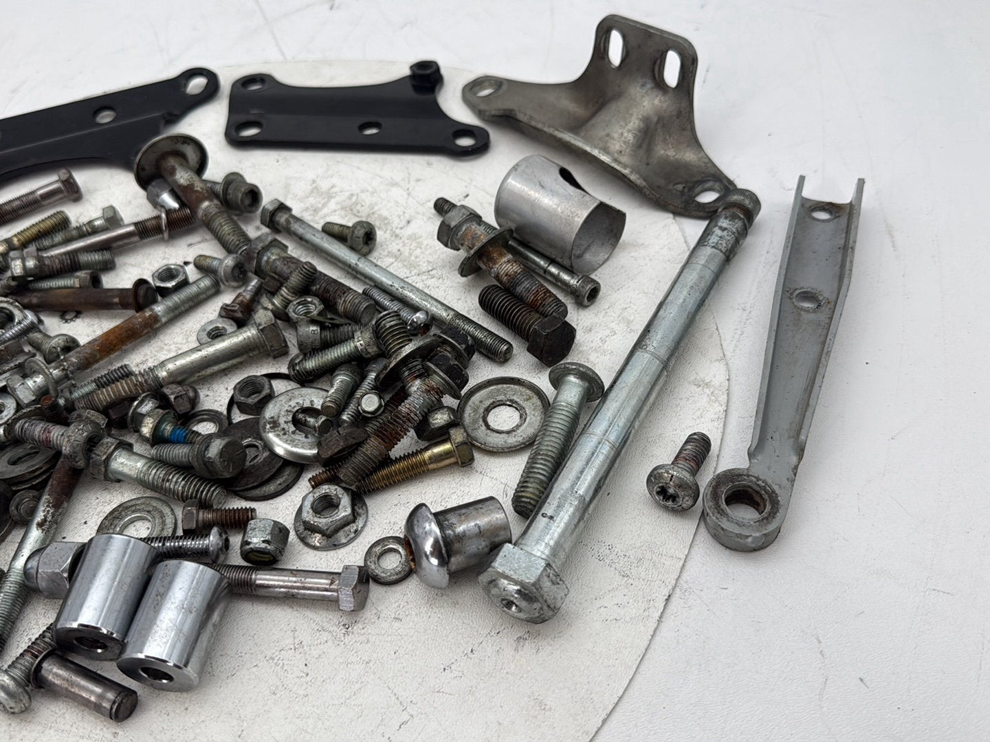 2001 Harley Sportster 883 Hugger XLH883 OEM Hardware Bolts Nuts & Brackets