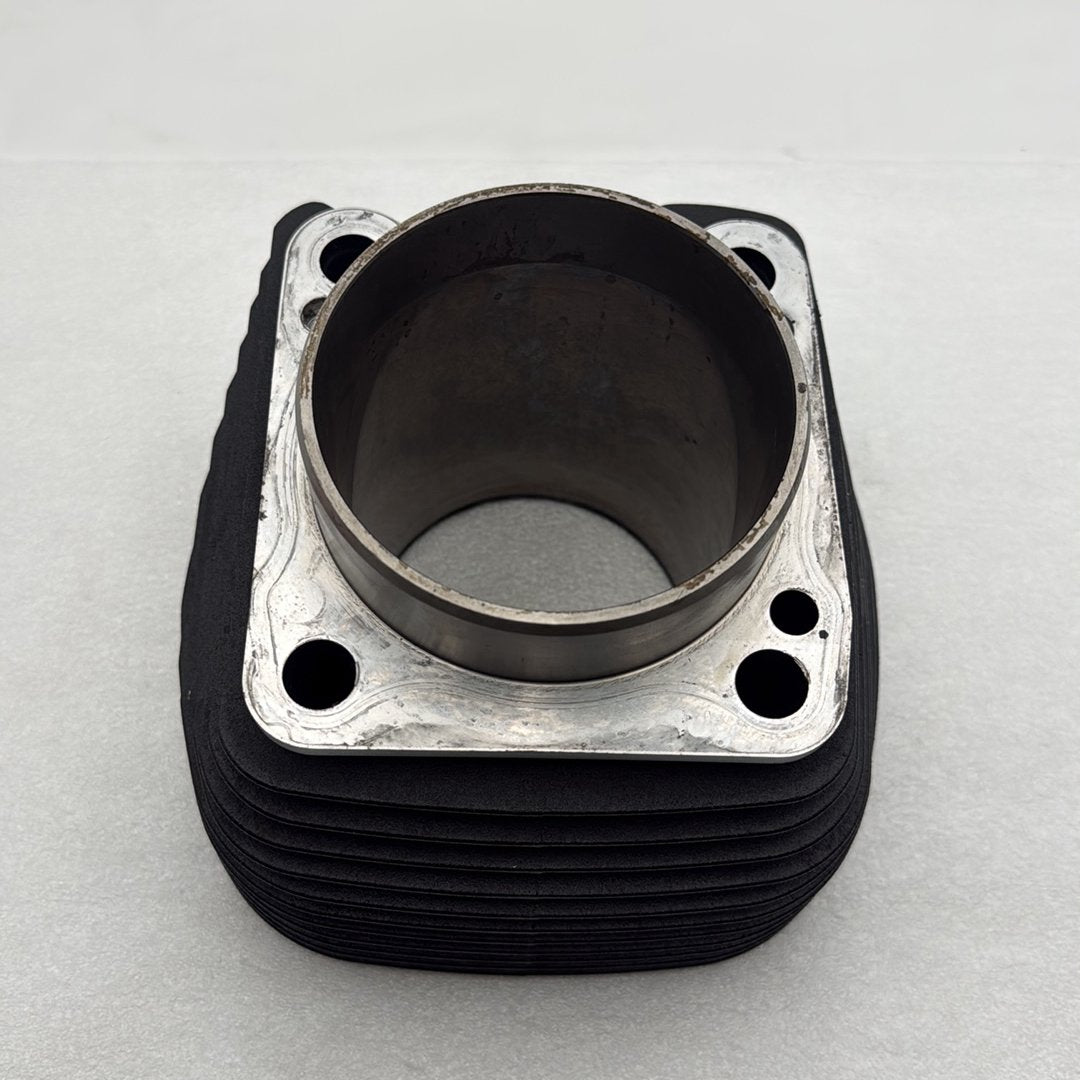 22434 2019 Harley-Davidson Softail Fat Bob 114 Twin Cam Engine Jug 1 Cylinder Barrel 16800136