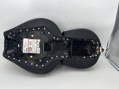 1999 - 2006 Harley-Davidson Dyna Wide Glide Passenger Rider Driver Seat Saddle MUSTANG