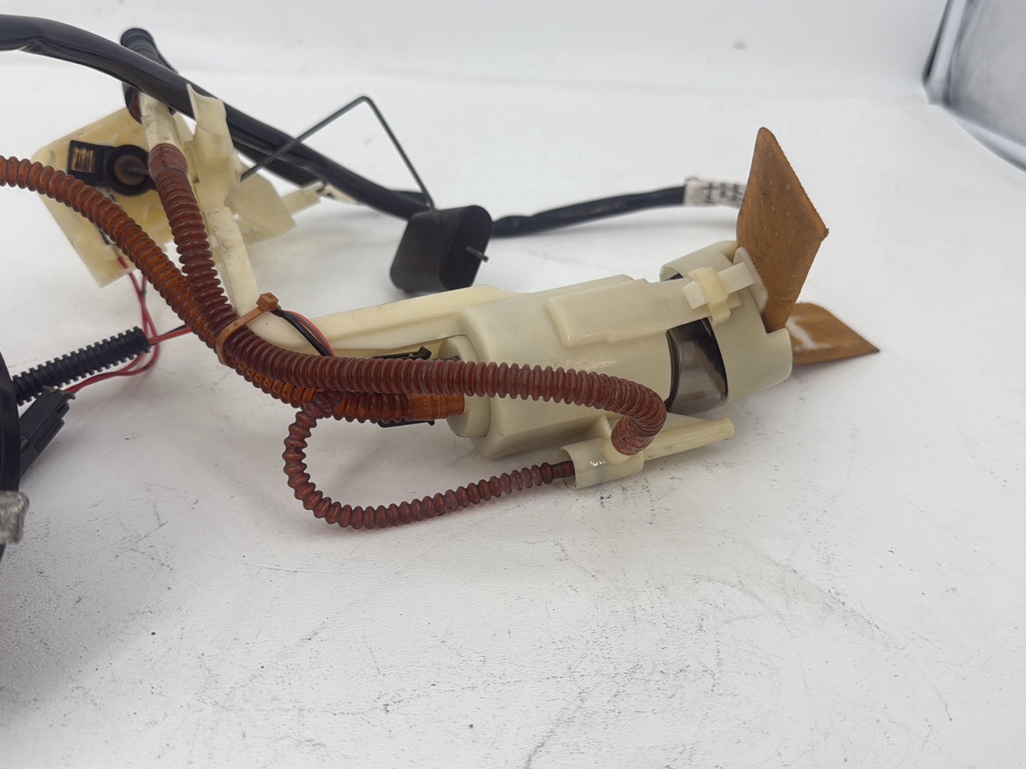 2007 - 2016 Harley-Davidson Touring Electra Glide Ultra Gas Gasoline Fuel Petrol Pump Sending