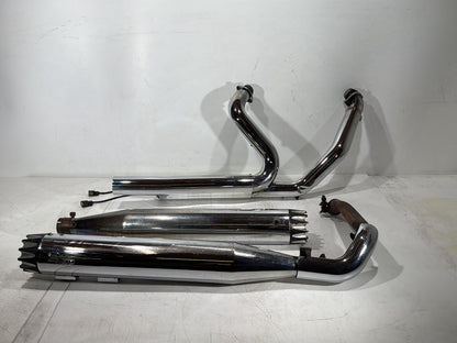 2011 Harley Electra Glide Ultra FLHTK Exhaust Header Pipes Muffler