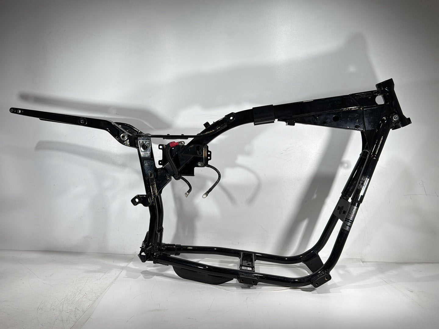 2002 Harley Dyna FXD Super Glide OEM Body Main Frame Chassis SLVG