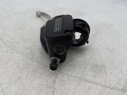 2010 Harley Street Glide Touring FLHX OEM Front Right Brake Lever Master Cylinder