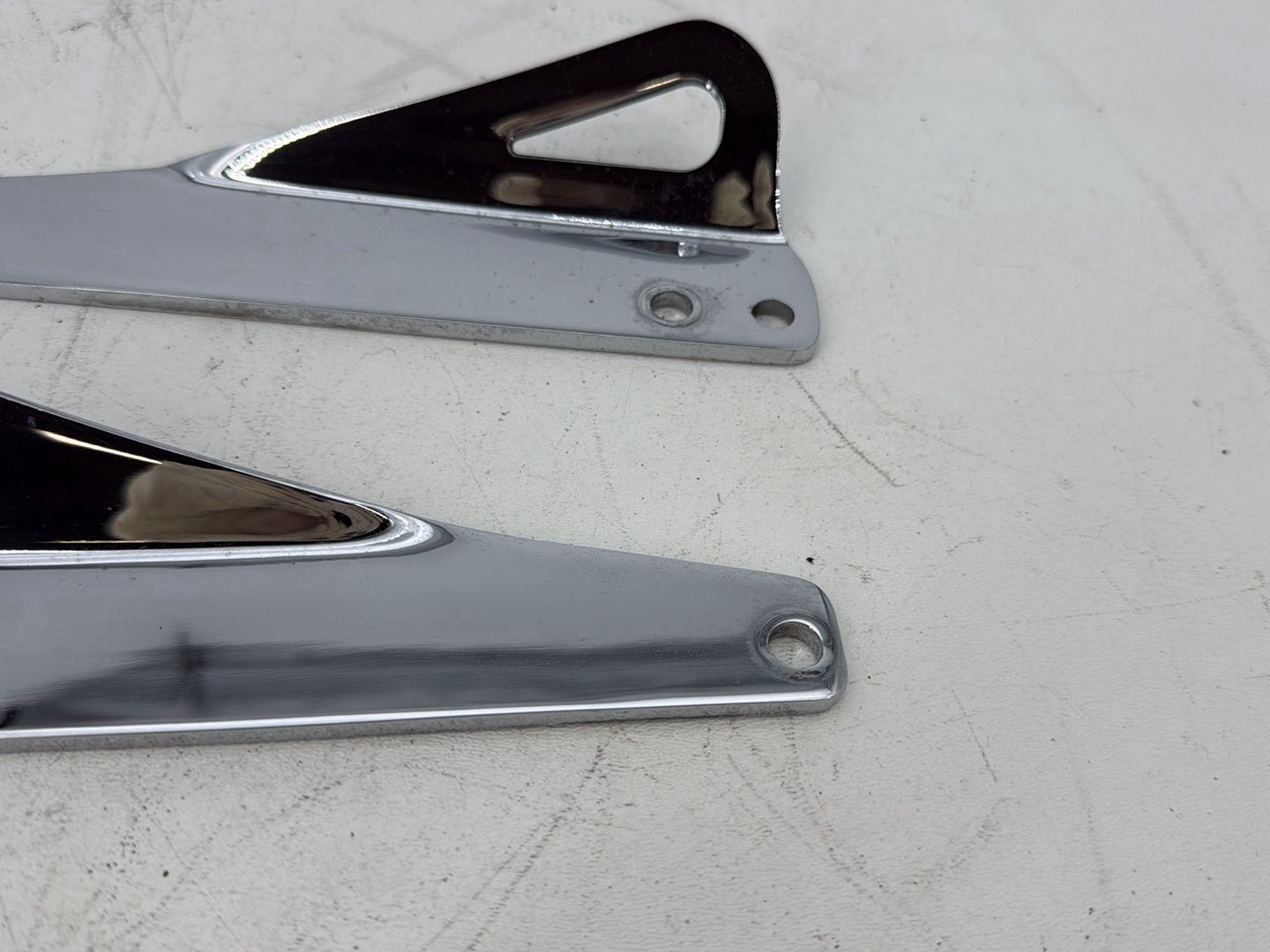 2011 Harley Electra Glide Ultra FLHTK OEM Strap Hook Tie Down Bracket Hangers
