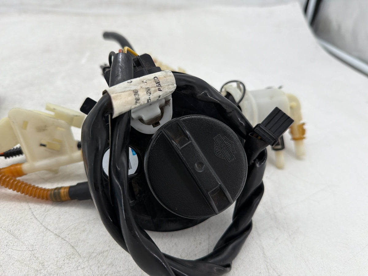 13 Harley Electra Glide Touring FLHTCU OEM Fuel Pump Gas Gasoline Petrol Sending