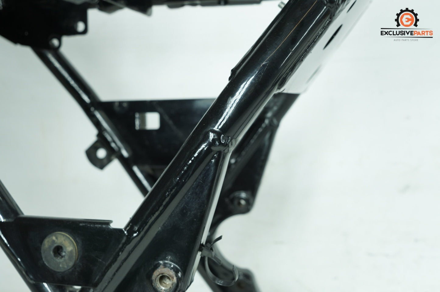 1999 - 2006 Harley-Davidson Touring Road King Classic Body Main Frame Chassis SLVG 47900-02A