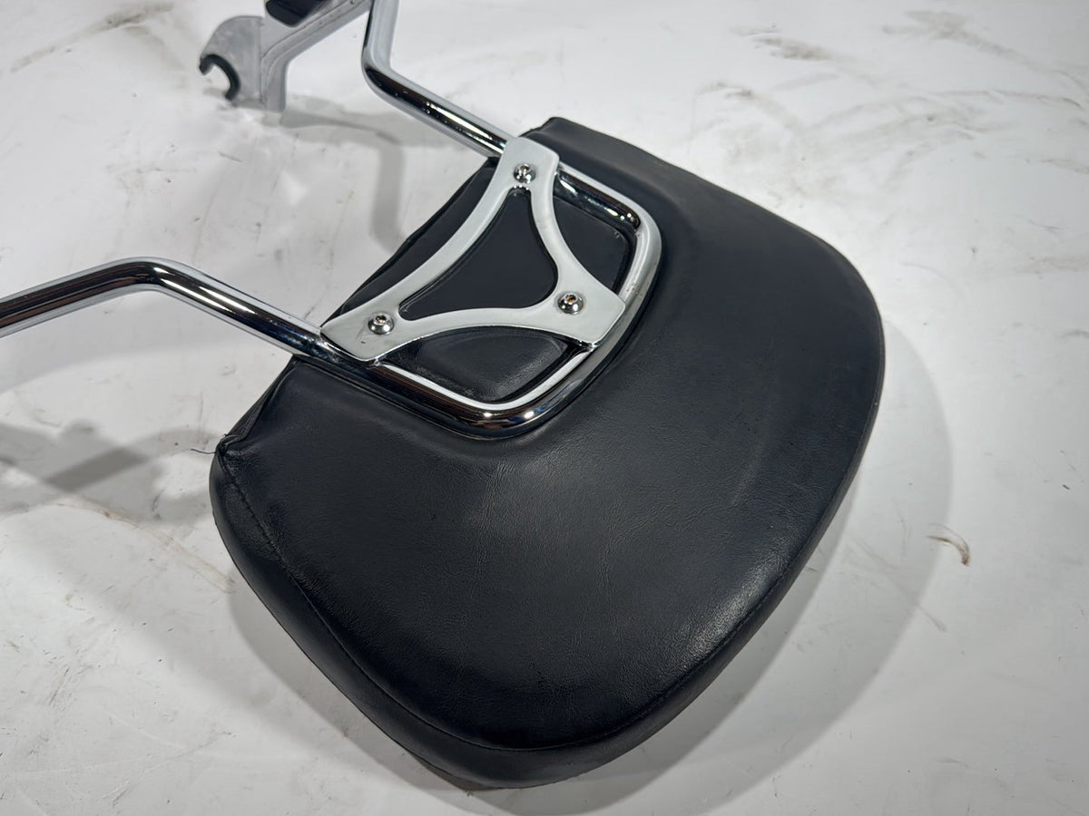 2014 Harley Street Glide Touring FLHXS OEM Rear Sissy Bar w/ Backrest Cushion Pad