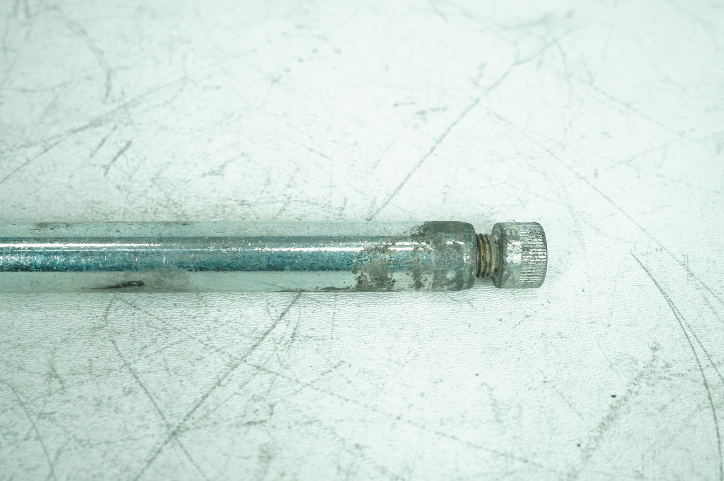 1989 - 2003 Harley-Davidson Sportster Hugger Rear Fork Swingarm Pivot Bolt Shaft 41568-81B