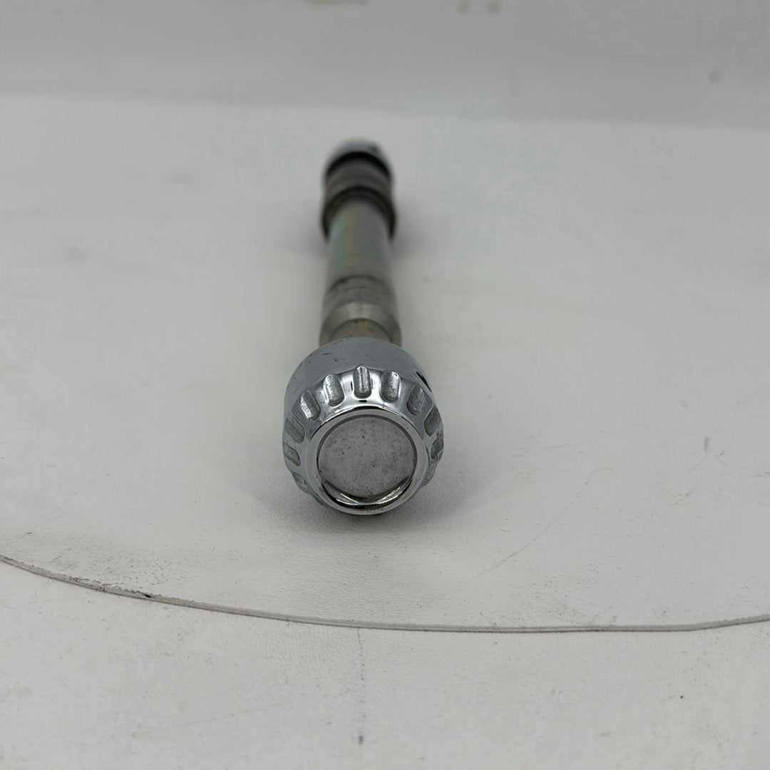 2007 - 2012 Harley-Davidson Touring Street Glide Front Wheel Axle Bolt Shaft 43364-00