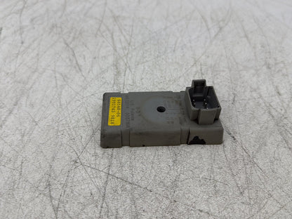 1998 Harley Touring FLHTCUI Electra Glide Ultra OEM Turn Signal Module Canceller TSM