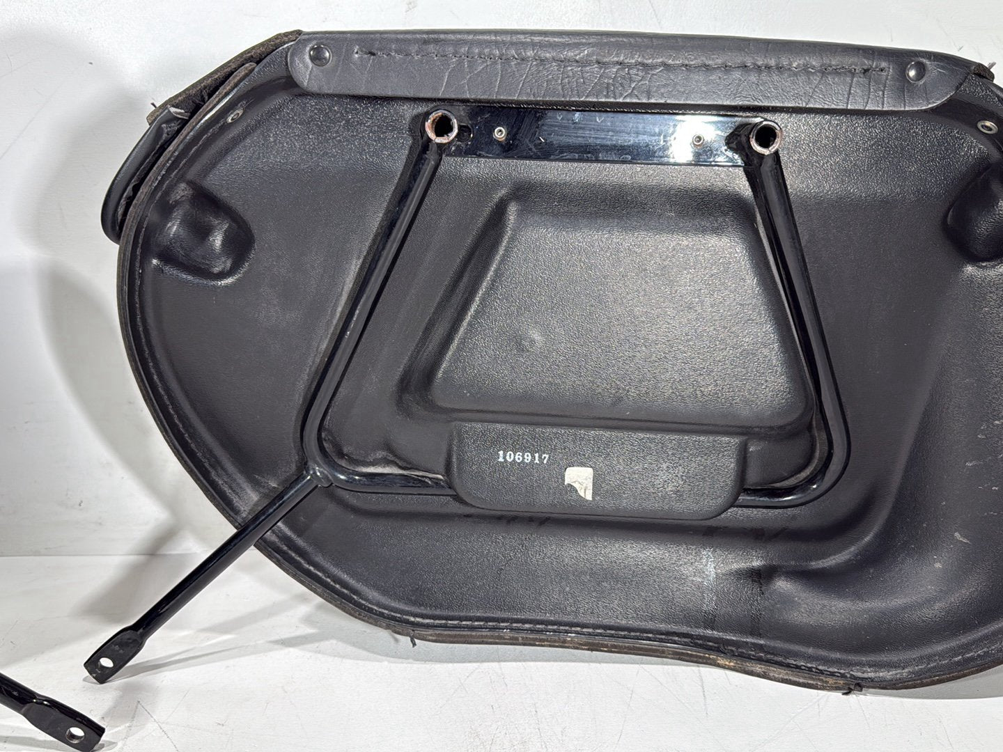 2007 Harley Softail Heritage Classic FLSTC OEM Rear Left Right Saddlebags Luggage Leather