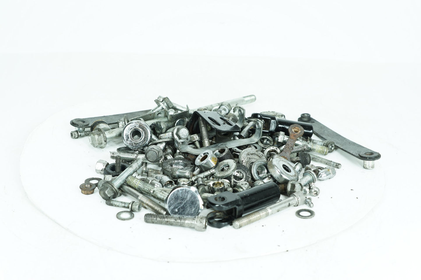 1999 - 2006 Harley-Davidson Softail Deluxe Hardware Bolts Nuts & Brackets