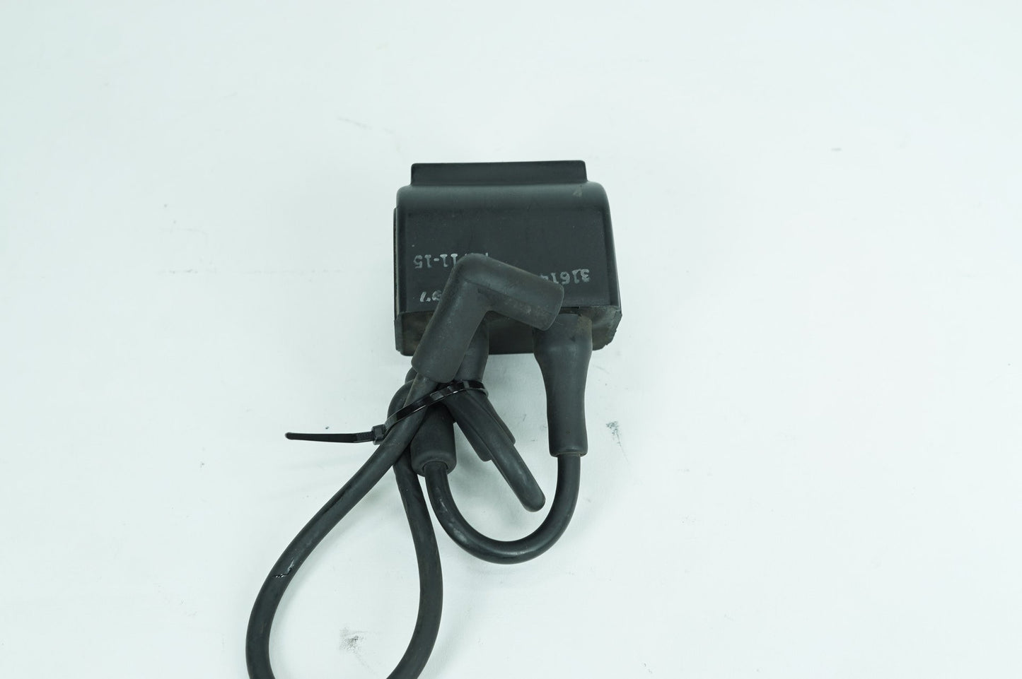 1983 - 1998 Harley-Davidson Dyna Super Glide Ignition Coil Spark Plugs Cable 31614-83A